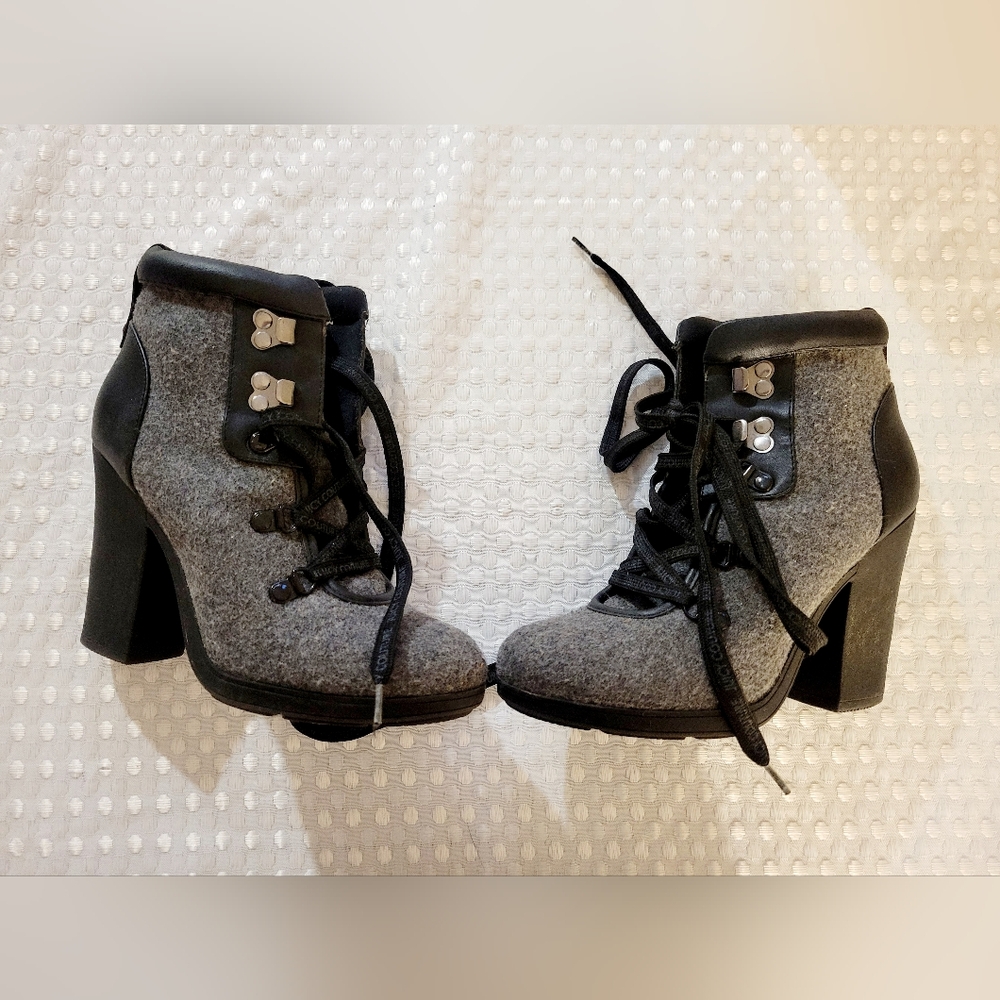 Juicy Couture Kaspar Wool Heeled Lace Up Women's Ankle Boots